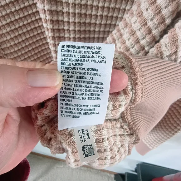 American Eagle Waffle Knit Sweater L Oversized Blush Cozy Casual Top - Picture 6 of 9